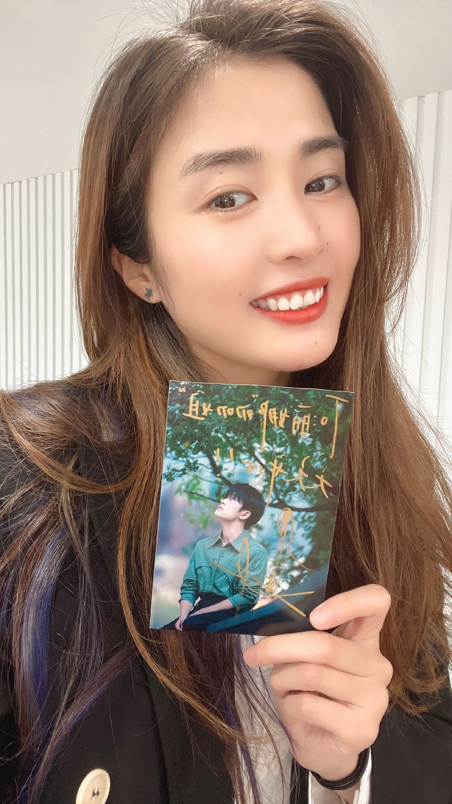 米兰体育app-男生通过身边的朋友打听你